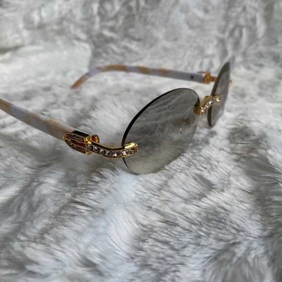 Trendy frames - Picture 3 of 8